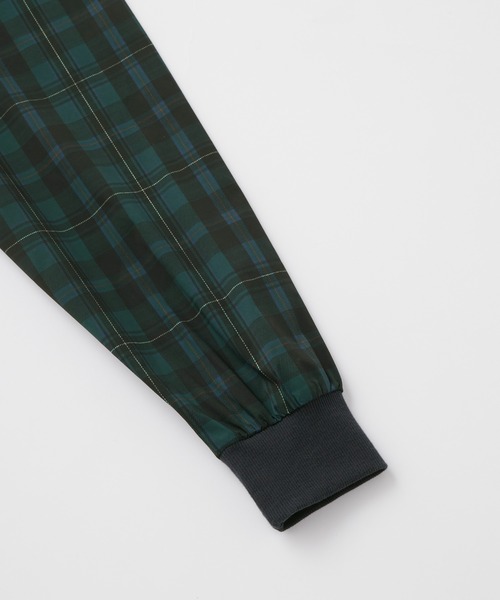 Snap club（スナップクラブ）の「【Snap club】ダブルロゴ刺繍ドロストチェックプルオーバー（スウェット・レディース・グリーン/ブラック系/ブラック・L/M）」の17枚目の写真