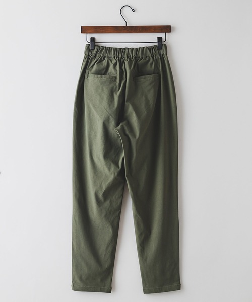 fort point(フォーポイント)の「【FORT POINT/フォートポイント】タックテーパードパンツ(その他パンツ・レディース・カーキ/ブラック/ネイビー/ライトブラウン・LARGE/MEDIUM/X-LARGE)」の11枚目の写真