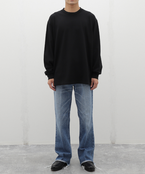 INSCRIRE(アンスクリア)の「INSCRIRE(アンスクリア) Flare Denim I24AW-PT30B(デニムパンツ・メンズ・サックスブルー・35/33)」の2枚目の写真