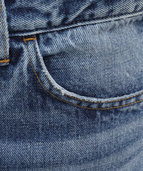 INSCRIRE(アンスクリア)の「INSCRIRE(アンスクリア) Flare Denim I24AW-PT30B(デニムパンツ・メンズ・サックスブルー・35/33)」の12枚目の写真