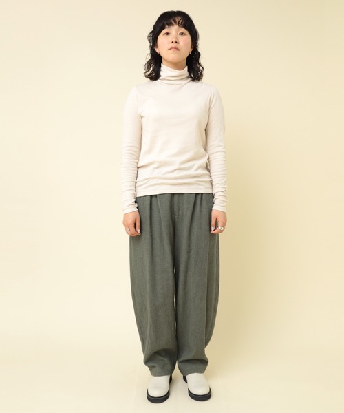 RNA-N(アールエヌエーエヌ)の「M2287 マシュマロタッチタートル(Tシャツ/カットソー・レディース・キナリ/グレー/ブラック/オフホワイト・MEDIUM)」の10枚目の写真