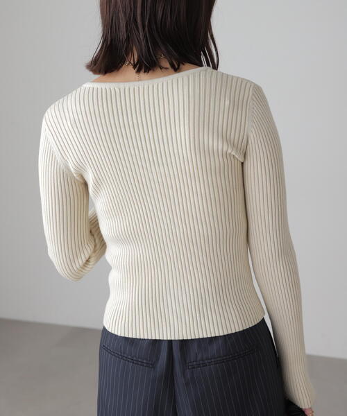 FREE'S MART（フリーズマート）の「◆フロントジップリブＶネックニット（ニット/セーター・レディース・ホワイト/グリーン/カーキ/グレー・FREE）」の22枚目の写真