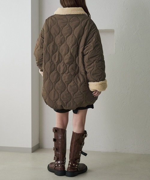 新品タグ付き
フェニックス ビブパンツ apres jour clair】裏ボアキルティングジャケット（ブルゾン