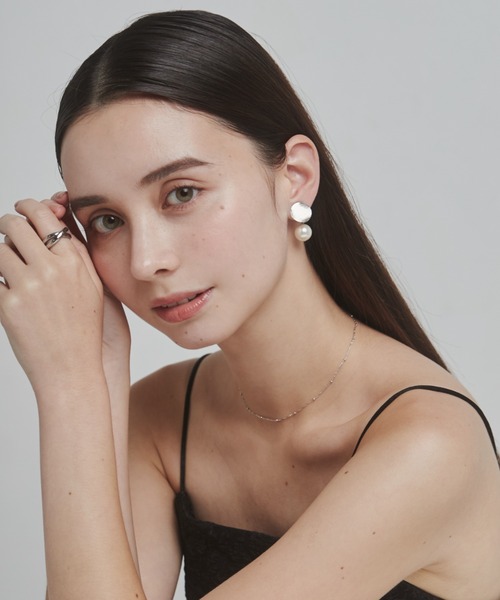 ciite'(シーテ)の「グリッタープレート × パールイヤリング (両耳用)(イヤリング・レディース・シルバー/ゴールド/ピンクゴールド・FREE)」の14枚目の写真