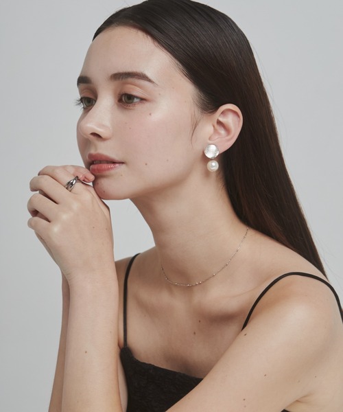ciite'(シーテ)の「グリッタープレート × パールイヤリング (両耳用)(イヤリング・レディース・シルバー/ゴールド/ピンクゴールド・FREE)」の20枚目の写真
