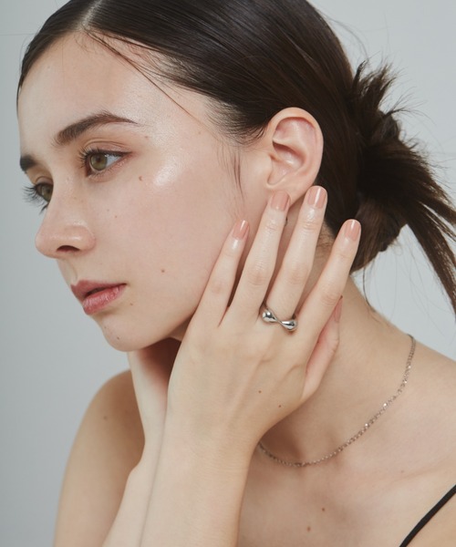 ciite' surgical stainless(シーテサージカルステンレス)の「【 金属アレルギー対応 】 ハートデザインリング サージカルステンレス (リング・レディース・ゴールド/シルバー・13号/11号)」の11枚目の写真