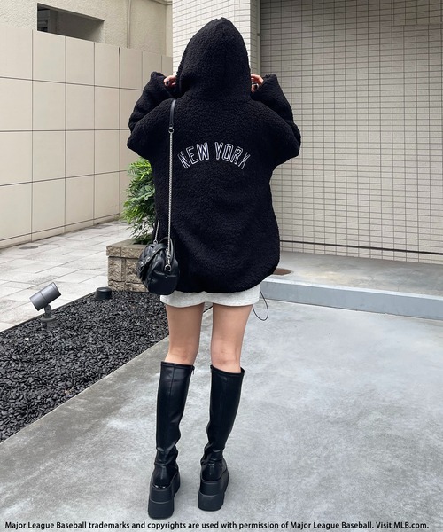 BACK TO THE FIELD（バック トゥー ザ フィールド）の「【MLB】刺繍ロゴパッチボアブルゾン（ブルゾン・レディース・オフホワイト/ブルー/ブラック・FREE）」の11枚目の写真