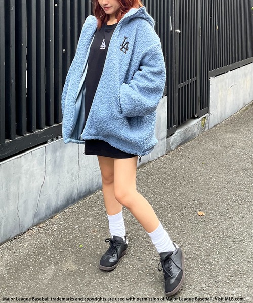 BACK TO THE FIELD（バック トゥー ザ フィールド）の「【MLB】刺繍ロゴパッチボアブルゾン（ブルゾン・レディース・オフホワイト/ブルー/ブラック・FREE）」の14枚目の写真