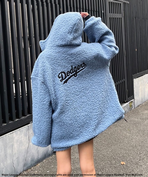 BACK TO THE FIELD（バック トゥー ザ フィールド）の「【MLB】刺繍ロゴパッチボアブルゾン（ブルゾン・レディース・オフホワイト/ブルー/ブラック・FREE）」の16枚目の写真