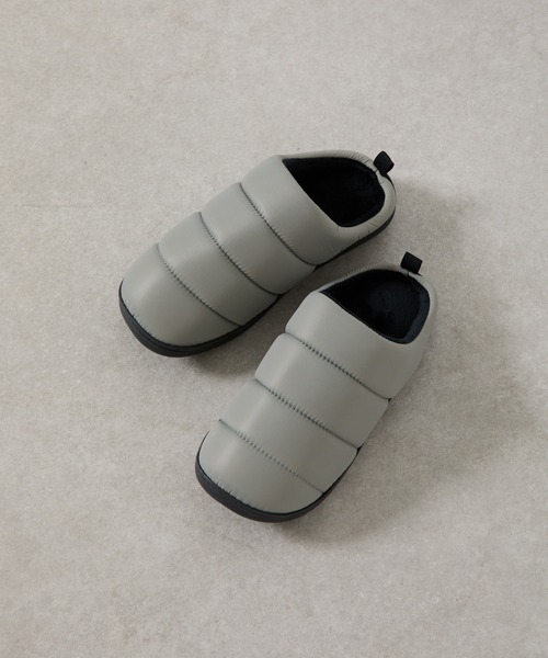 COLONY 2139（コロニートゥーワンスリーナイン）の「クロッグシューズ（ルームシューズ/スリッパ・レディース・グレー/ブラック・LARGE/MEDIUM）」の2枚目の写真