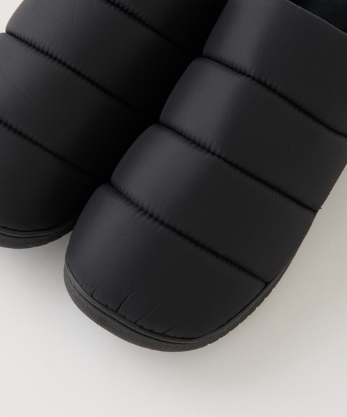 COLONY 2139（コロニートゥーワンスリーナイン）の「クロッグシューズ（ルームシューズ/スリッパ・レディース・グレー/ブラック・LARGE/MEDIUM）」の14枚目の写真