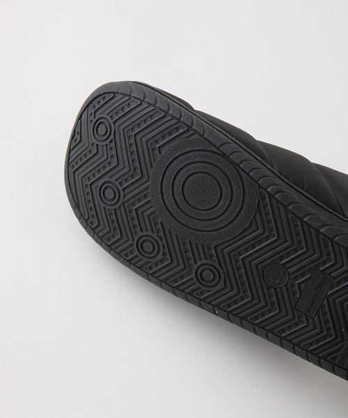 COLONY 2139（コロニートゥーワンスリーナイン）の「クロッグシューズ（ルームシューズ/スリッパ・レディース・グレー/ブラック・LARGE/MEDIUM）」の16枚目の写真