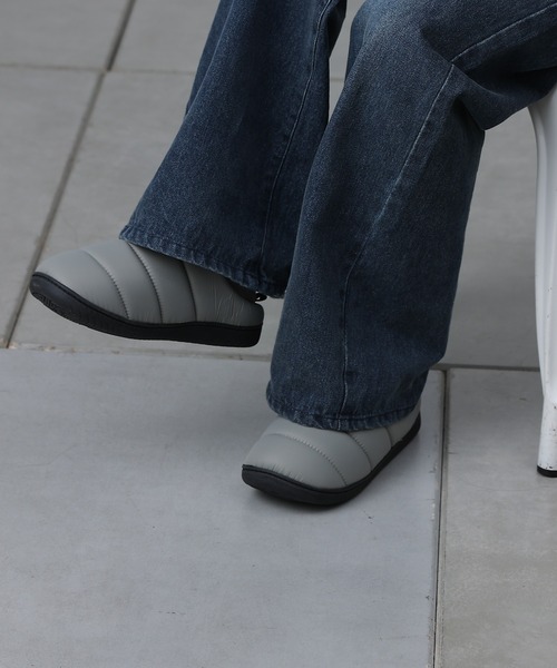 COLONY 2139（コロニートゥーワンスリーナイン）の「クロッグシューズ（ルームシューズ/スリッパ・レディース・グレー/ブラック・LARGE/MEDIUM）」の8枚目の写真