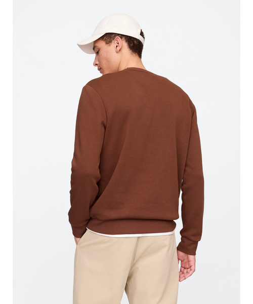 GAP(ギャップ)の「GAPロゴ スウェット・トレーナー(ユニセックス)(スウェット・メンズ・レッド/グリーン/ピンク/ブラウン/グレー・S/L/M/XL/XS)」の6枚目の写真