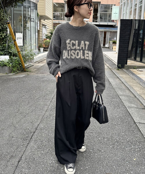 DISCOAT(ディスコート)の「【WEB限定】シャギーショートロゴニット(ニット/セーター・レディース・ネイビー/チャコールグレー/グレイッシュベージュ・MEDIUM)」の7枚目の写真