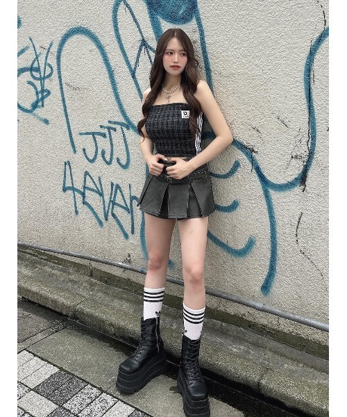 Darich アンティークレザープリーツショートパンツ S アンティークレザープリーツショートパンツ（その他パンツ