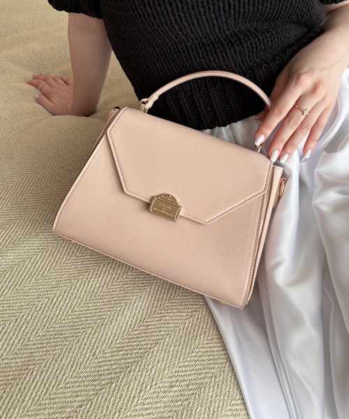 my twilight（マイトワイライト）の「mytwilight PARISモチーフ 台形ミニバッグ（ショルダーバッグ・レディース・ブラック/グレイッシュベージュ/クリーム/ダークブラウン/グレイッシュブルー/ホワイト/ベビーピンク・FREE）」の7枚目の写真