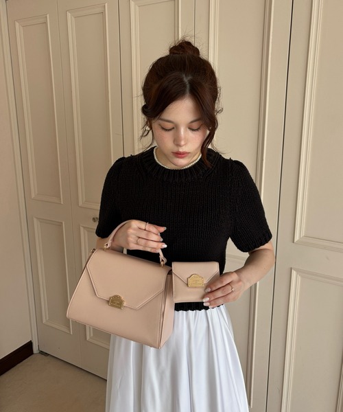 my twilight（マイトワイライト）の「mytwilight PARISモチーフ 台形ミニバッグ（ショルダーバッグ・レディース・ブラック/グレイッシュベージュ/クリーム/ダークブラウン/グレイッシュブルー/ホワイト/ベビーピンク・FREE）」の8枚目の写真