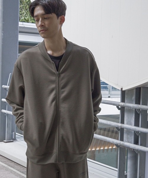 LAKOLE（ラコレ）の「AIRテックロゴブルゾン＜PARK by LAKOLE＞ / 149372（ブルゾン・メンズ・ブラック/オリーブ/ライトグレー・LARGE/MEDIUM）」の11枚目の写真