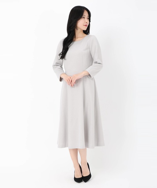 STRAWBERRY-FIELDS（ストロベリーフィールズ）の「ウール天竺美ラインワンピース（ワンピース・レディース・ネイビー/MD.Gray/グレイッシュベージュ・2）」の3枚目の写真