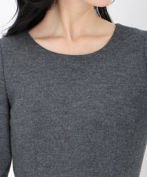 STRAWBERRY-FIELDS（ストロベリーフィールズ）の「ウール天竺美ラインワンピース（ワンピース・レディース・ネイビー/MD.Gray/グレイッシュベージュ・2）」の7枚目の写真