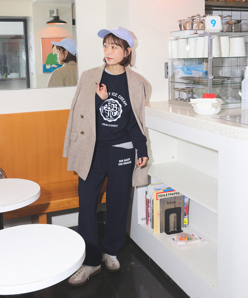 SLOBE IENA(スローブイエナ)の「BIGBABY ICECREAM スウェット(スウェット・レディース・ネイビー/アイボリー・FREE)」の7枚目の写真