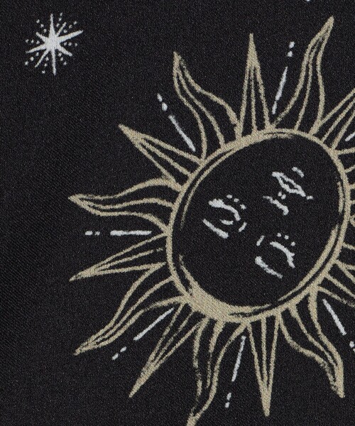 BALLSEY（ボールジィ）の「ホロスコーププリント クルーネック