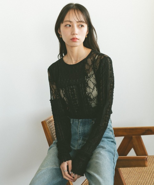 VANNIE U(ヴァニーユー)の「レースパッチワークトップス(Tシャツ/カットソー・レディース・アイボリー/ブラック・FREE)」の2枚目の写真
