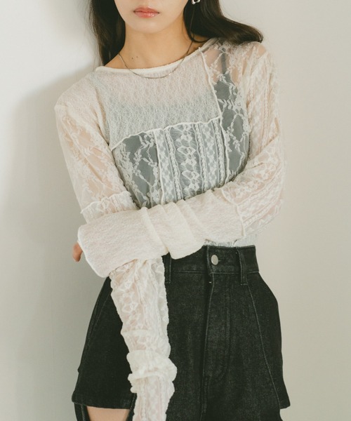 VANNIE U(ヴァニーユー)の「レースパッチワークトップス(Tシャツ/カットソー・レディース・アイボリー/ブラック・FREE)」の3枚目の写真