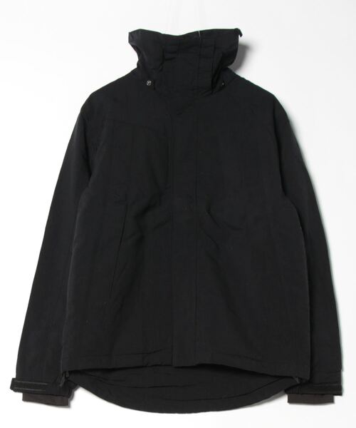 and it_（アンドイット）の「ハイネック撥水中綿ブルゾン（ブルゾン・メンズ・ブラック・M/L/LL）」の5枚目の写真