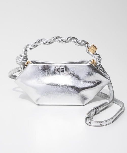 GANNI（ガニー）の「GANNI Bou Bag Mini Metallic ガニー ボウ バッグ ミニ メタリック ハンドバッグ（ハンドバッグ・レディース・シルバー・FREE）」の6枚目の写真