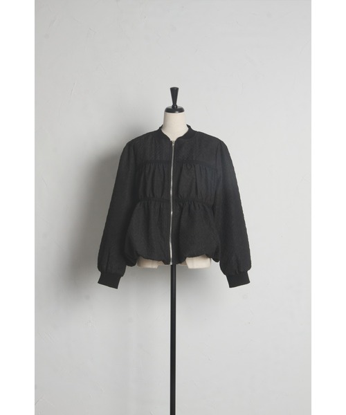 &. NOSTALGIA（アンドドットノスタルジア）の「【ZOZO限定】ふくれジャガードバルーンブルゾン（ブルゾン・レディース・アイボリー/ブラック・M）」の13枚目の写真