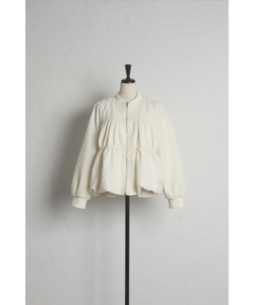 &. NOSTALGIA（アンドドットノスタルジア）の「【ZOZO限定】ふくれジャガードバルーンブルゾン（ブルゾン・レディース・アイボリー/ブラック・M）」の14枚目の写真