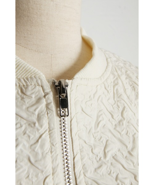 &. NOSTALGIA（アンドドットノスタルジア）の「【ZOZO限定】ふくれジャガードバルーンブルゾン（ブルゾン・レディース・アイボリー/ブラック・M）」の7枚目の写真