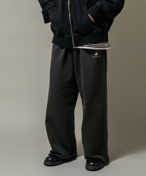 APPLEBUM（アップルバム）の「Pigment Sweat Pants（スウェットパンツ・メンズ・ネイビー/グレー・MEDIUM/LARGE/X-LARGE）」の2枚目の写真