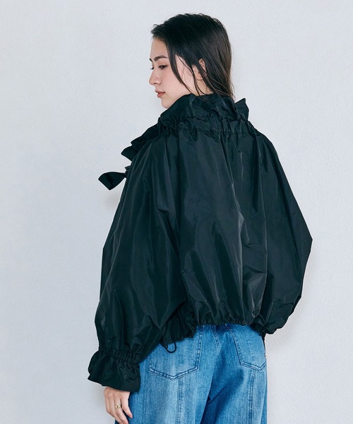 Audie a Muses(オーディアミューズ)の「メモリージップアップブラウス(シャツ/ブラウス・レディース・ブルー/オフホワイト/ブラック・FREE)」の16枚目の写真
