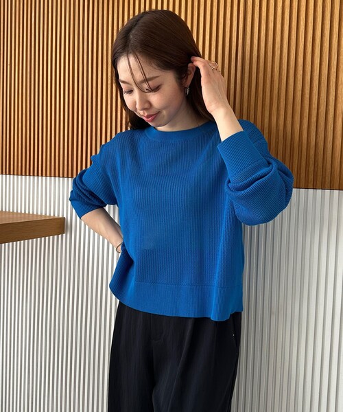 UNFILO(アンフィーロ)の「メッシュ クロップドニット(ニット/セーター・レディース・ベージュ系/シルバー系/ブルー系/ネイビー系/こしょう色系・SMALL/MEDIUM)」の15枚目の写真