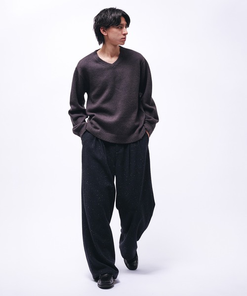 Adoon plain（アドーンプレーン）の「TWO TUCK WIDE COLOR NEP PANTS