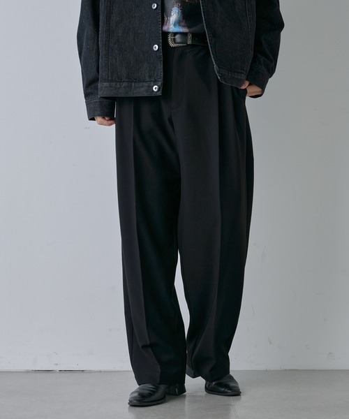 COLONY 2139(コロニートゥーワンスリーナイン)の「TRPUミッドライズ2タックスラックス(スラックス・メンズ・グレー/ブラック・MEDIUM/LARGE)」の6枚目の写真