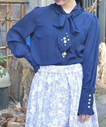axes femme | サクラ刺繍リボンブラウス(シャツ/ブラウス)