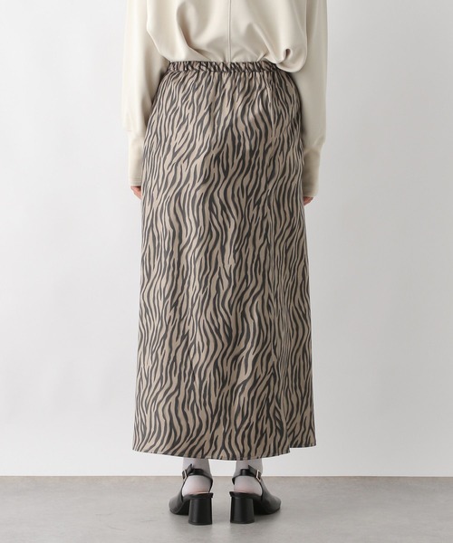 LEPSIM(レプシィム)の「光沢アニマル柄スカート 284101(スカート・レディース・ゼブラ/レオパード・FREE)」の10枚目の写真