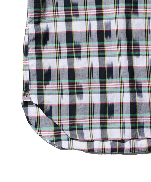 BEAMS PLUS(ビームスプラス)の「イカット マドラス プルオーバー ボタンダウン シャツ クラシック フィット(シャツ/ブラウス・メンズ・ブルー/ホワイト/イエロー・S/M/XL/L)」の4枚目の写真