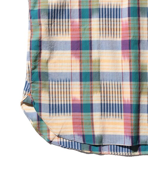 BEAMS PLUS(ビームスプラス)の「イカット マドラス プルオーバー ボタンダウン シャツ クラシック フィット(シャツ/ブラウス・メンズ・ブルー/ホワイト/イエロー・S/M/XL/L)」の11枚目の写真