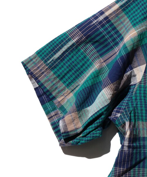 BEAMS PLUS(ビームスプラス)の「イカット マドラス プルオーバー ボタンダウン シャツ クラシック フィット(シャツ/ブラウス・メンズ・ブルー/ホワイト/イエロー・S/M/XL/L)」の17枚目の写真