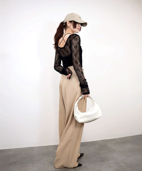Reurie'（レウリィ）の「【ZOZO限定】シャーリングレーストップス／shirring lace top 長袖 シアー きれいめ ガーリー バレエコア 韓国ファッション インナー レイヤード 重ね着（Tシャツ/カットソー・レディース・ホワイト/ブラック/ブラウン・FREE）」の10枚目の写真