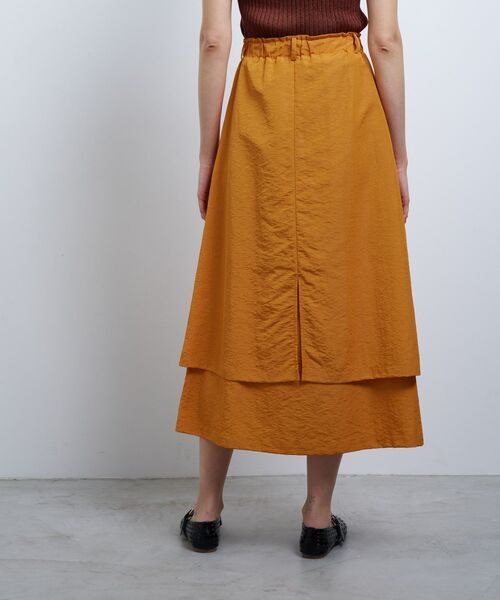 LANVIN en Bleu（ランバンオンブルー）の「撥水レイヤードスカート（スカート・レディース・オレンジ/オフホワイト/ブラック・38/36）」の9枚目の写真