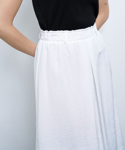 LANVIN en Bleu（ランバンオンブルー）の「撥水レイヤードスカート（スカート・レディース・オレンジ/オフホワイト/ブラック・38/36）」の19枚目の写真