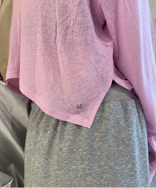 Ameri(アメリ)の「2WAY FEELS GOOD LS TEE(Tシャツ/カットソー・レディース・オフホワイト/ブラック/ライトブルー/ピンク・FREE)」の9枚目の写真