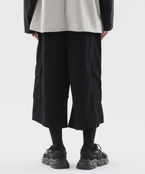HIRO ブラック ワイドシルエット ハーフパンツ Wide Silhouette Cargo Half Pants / ワイドシルエット ミドル丈