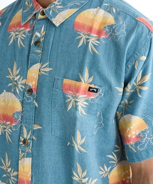 BILLABONG(ビラボン)の「BILLABONG メンズ CORDOBA SS 半袖シャツ 【2025年春夏モデル】/ビラボン総柄プリント半袖シャツ(シャツ/ブラウス・メンズ・ブルー系その他/アイボリー/ブルー・MEDIUM/LARGE/X-LARGE)」の9枚目の写真